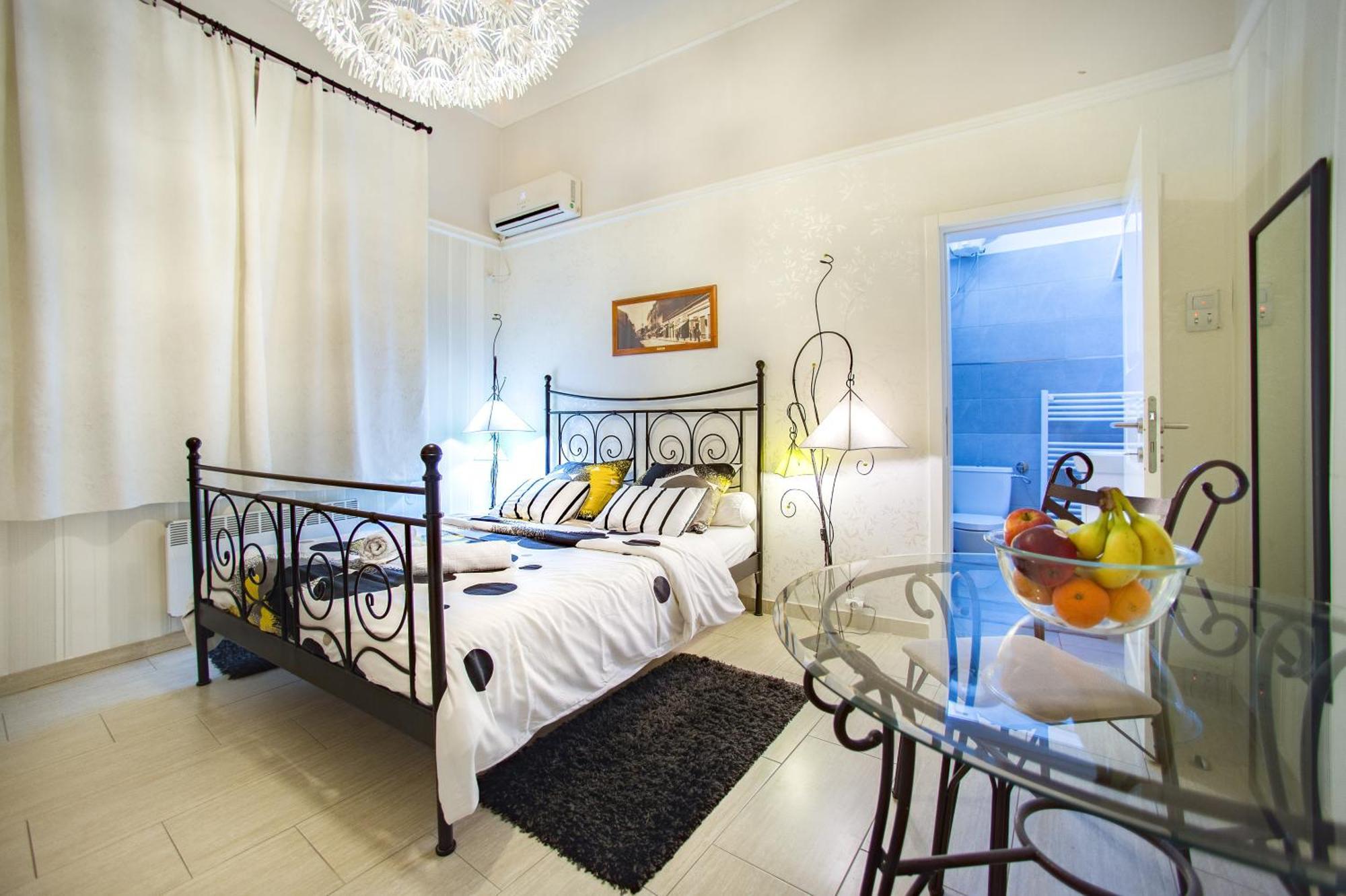 Central Charm Modern 2Br Apt-Free Parking Near Beograd Ngoại thất bức ảnh