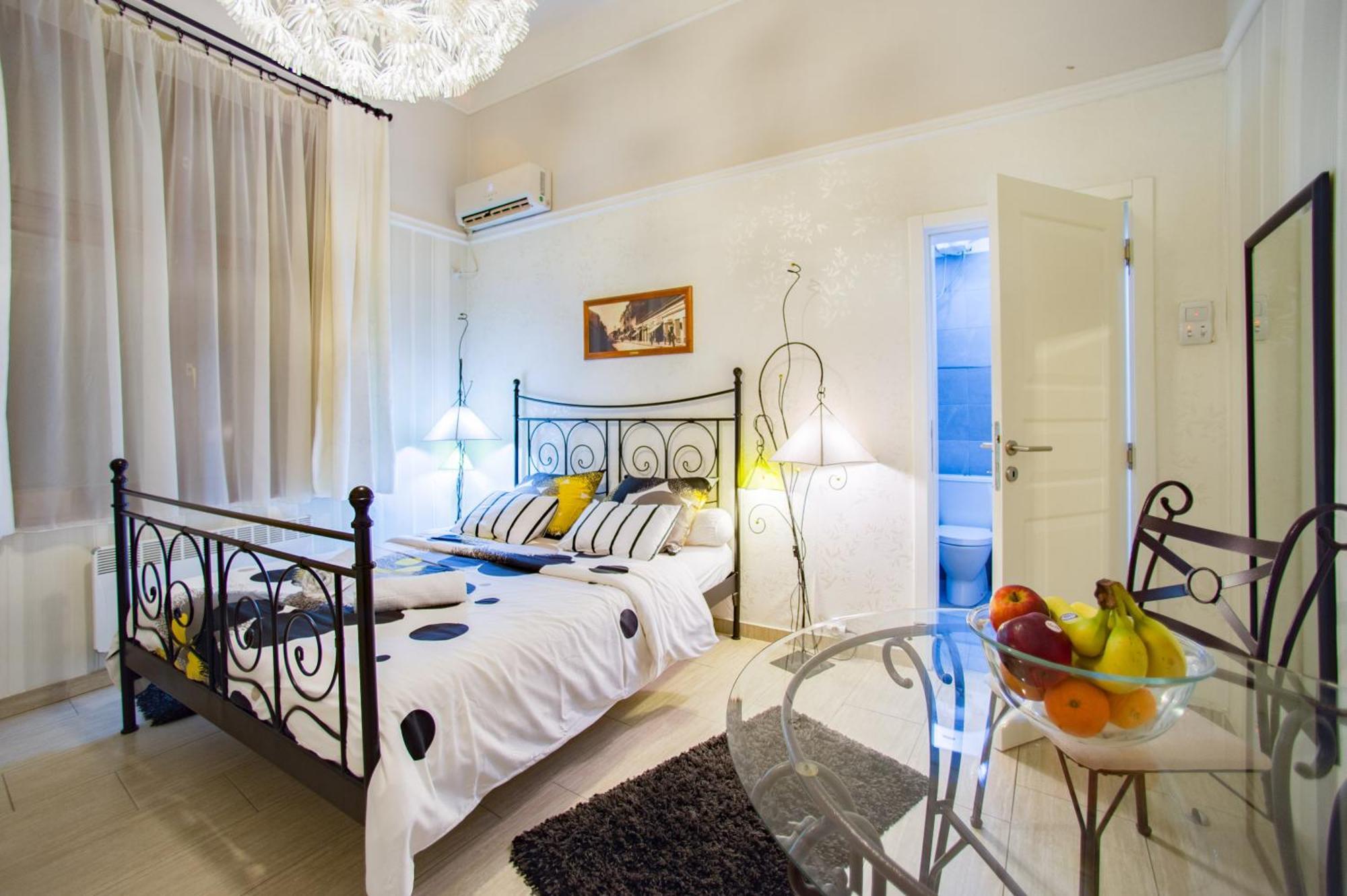 Central Charm Modern 2Br Apt-Free Parking Near Beograd Ngoại thất bức ảnh